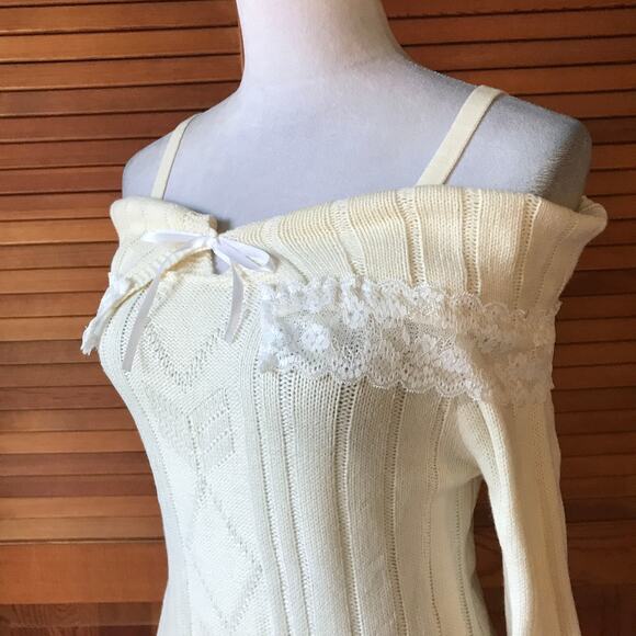 J-fashion Jirai Kei Gyaru Ivory Fold-Over Ivory White Off-Shoulder Sweater M - Picture 6 of 9